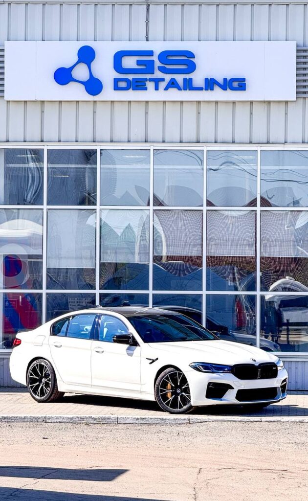 BMW M5