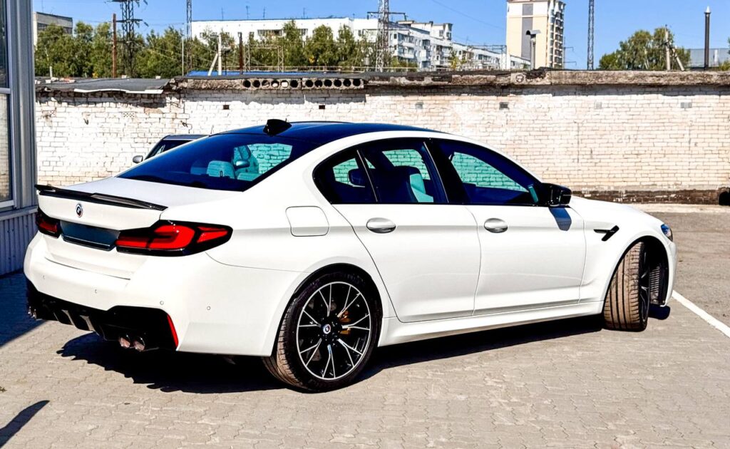 BMW M5